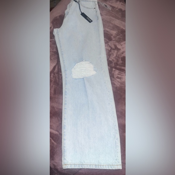 *NWT* High Rise Straight Crop - Picture 5 of 5